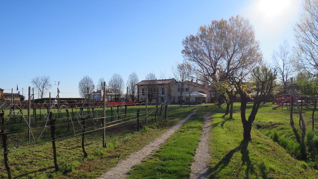 Agriturismo L'Albara Villa Villaganzerla Eksteriør bilde